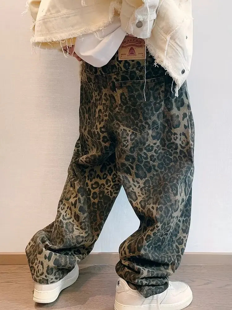 Calça Baggy Leopard